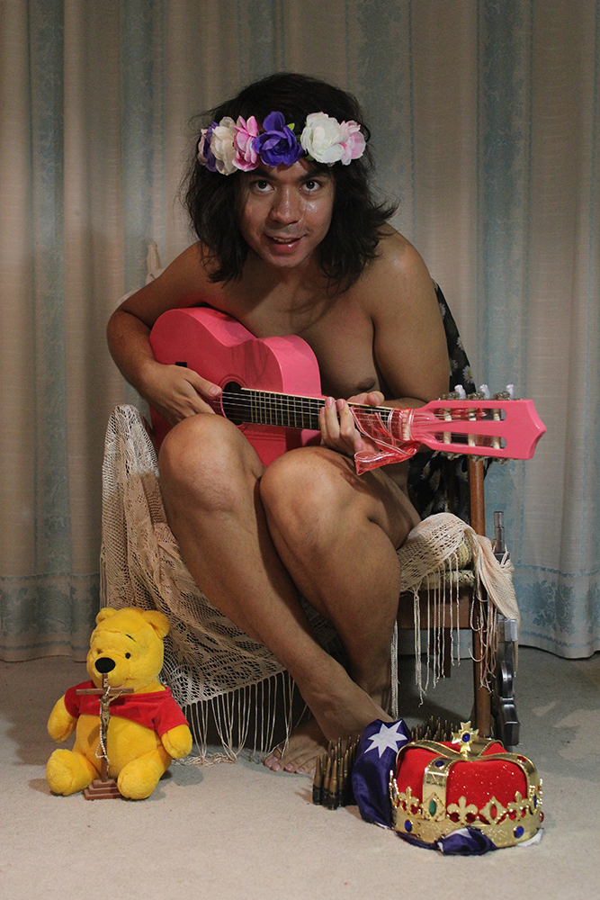 Mark Steffen Kleine as Eros